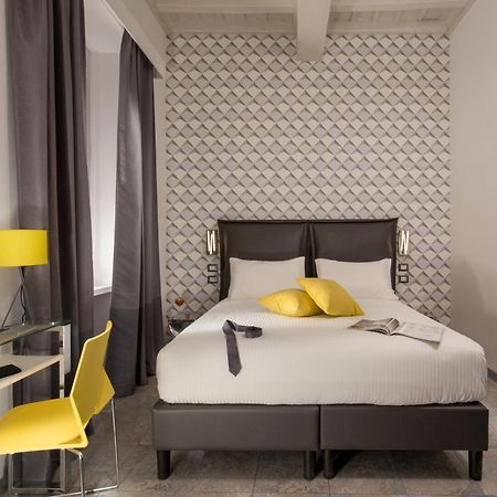 Gcf Luxury Suites, Guest House Rom Exteriör bild