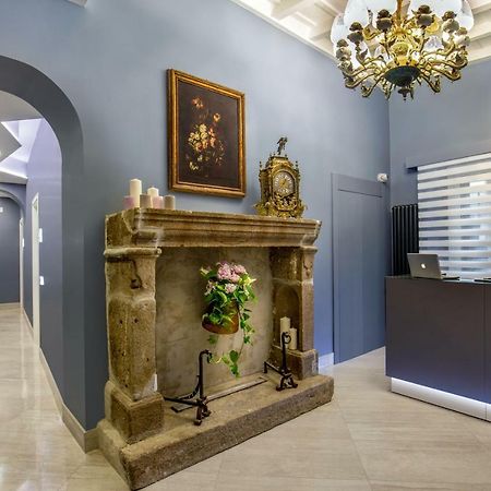 Gcf Luxury Suites, Guest House Rom Exteriör bild